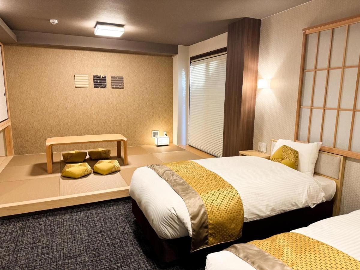Madoka Station West Hotel 3*