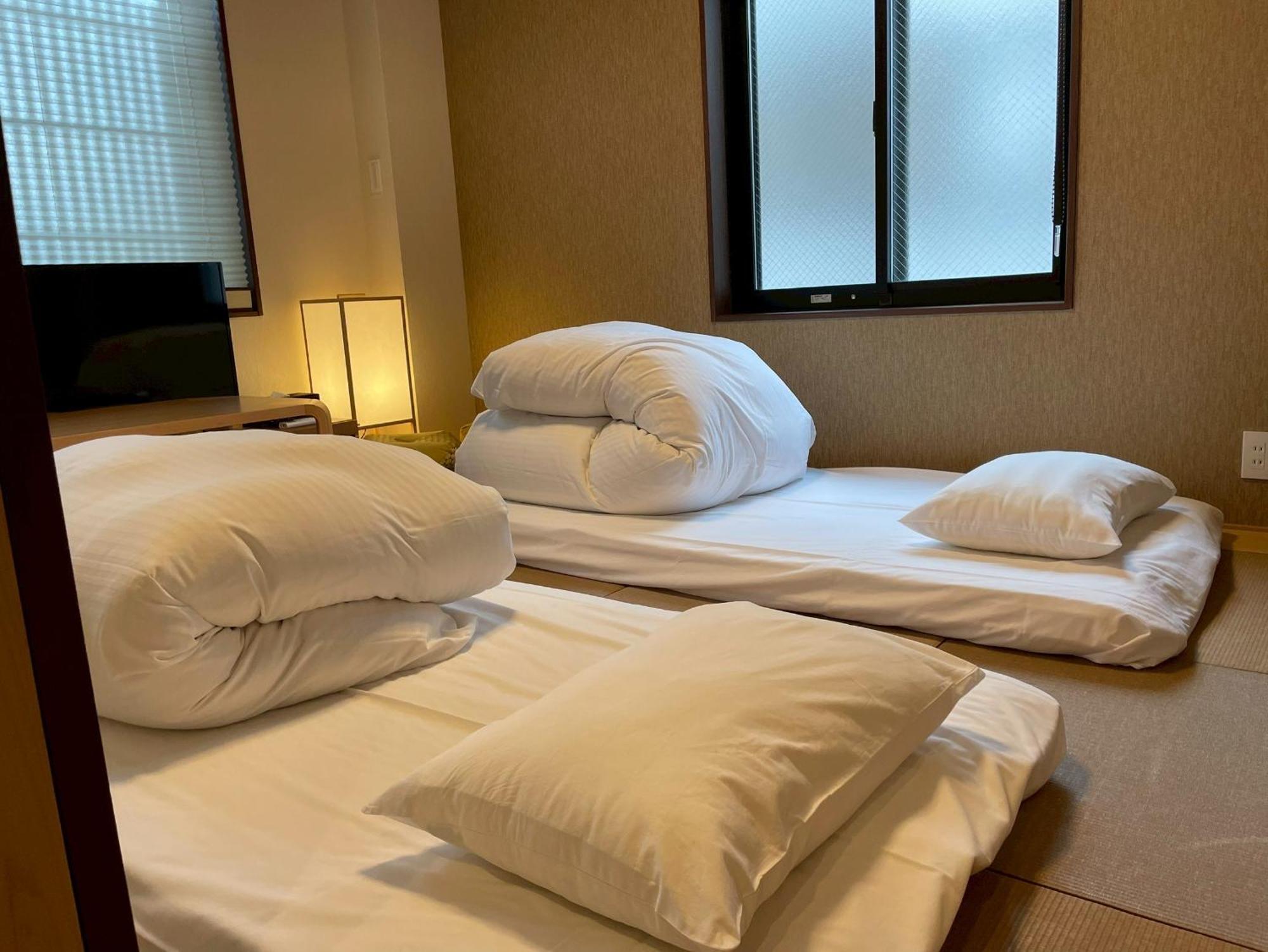 Hotel Madoka Station West 3*