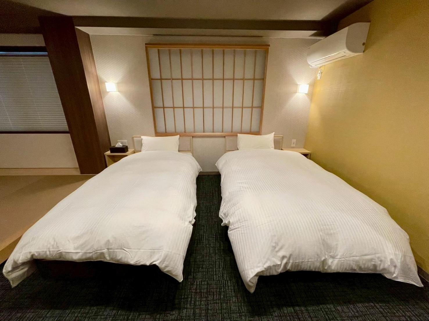 Madoka Station West Hotel