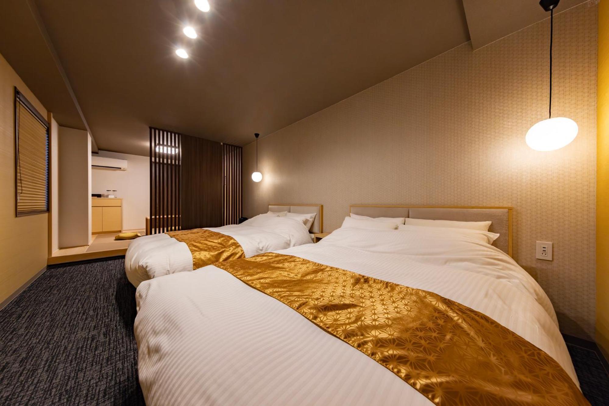 Madoka Station West 3* 京都